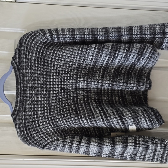 ARIZONA JEAN CO WOMEN'S JUNIOR PLUS GRAY STRIPES PULLOVER CREWNECK SWEATER XXL - Picture 8 of 15